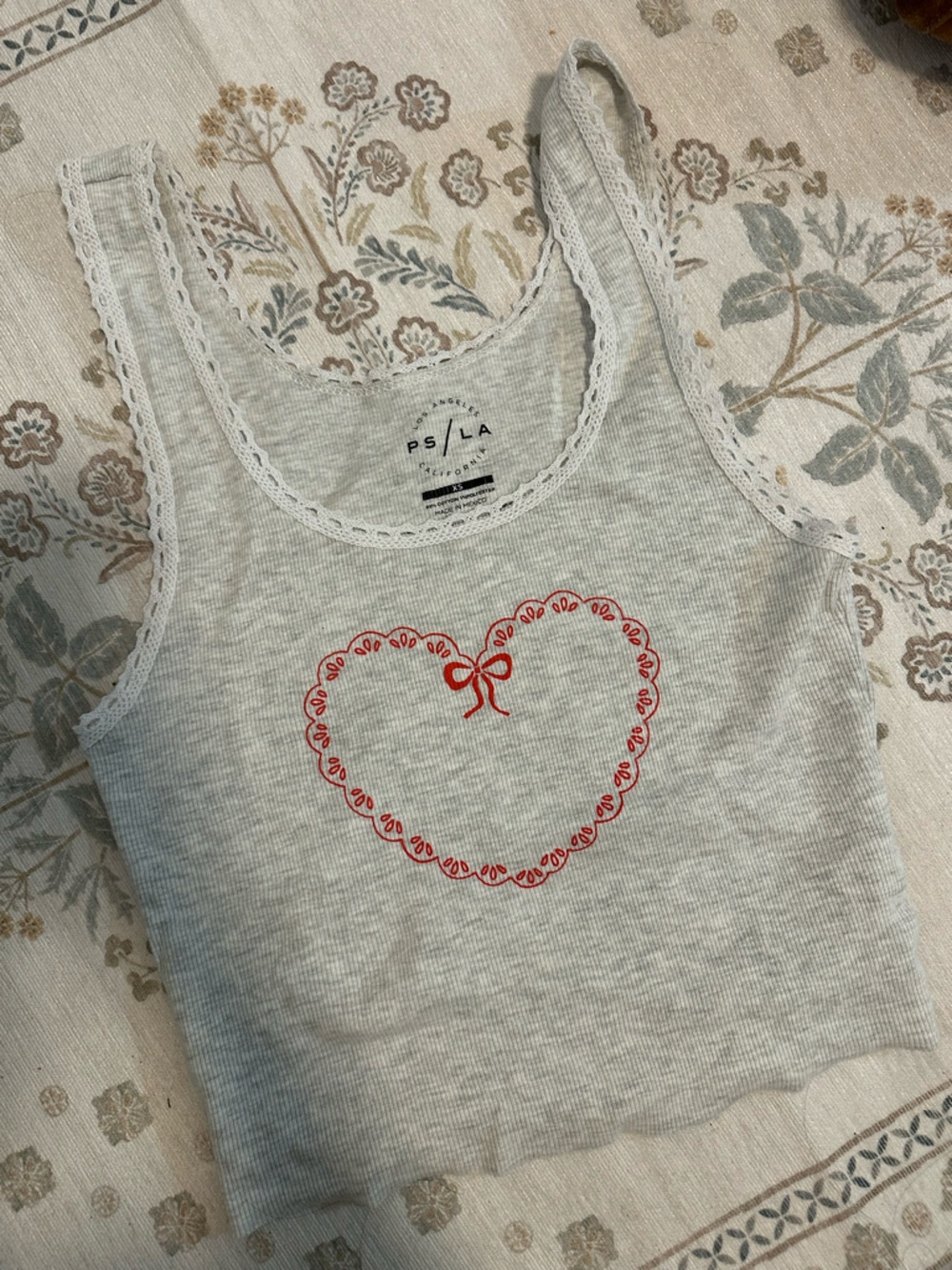 PacSun Light Gray Ribbed Tank Top with Lace Trim